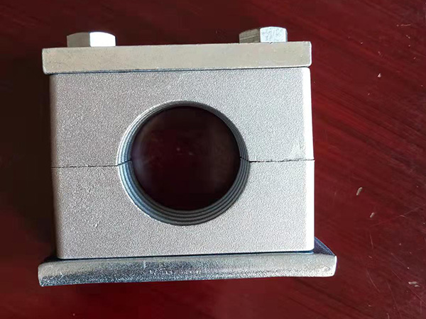 重型铝合金管夹